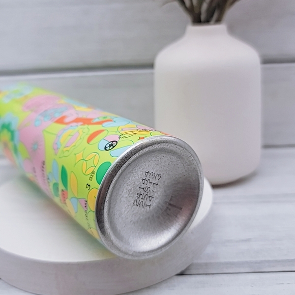 Amika Undone Volume and Matte Texture Spray - Picture 4 of 6